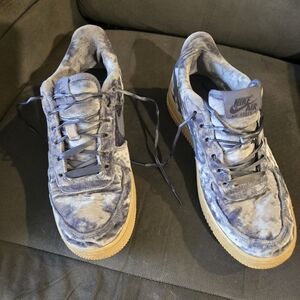 Nike Kids Velvet Sneakers in Light Blue with Gum Sole